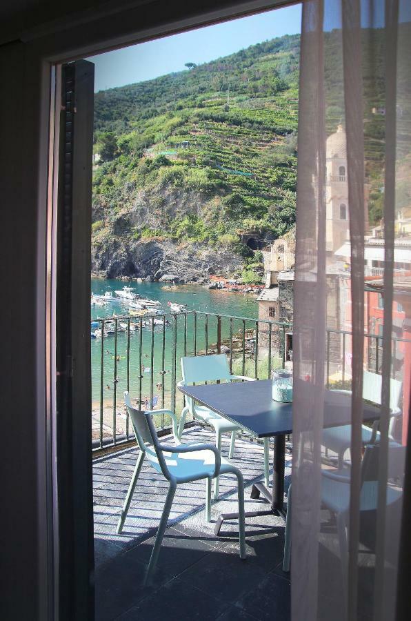 Mada Charm Apartments Terrace&Carugio ヴェルナッツァ エクステリア 写真