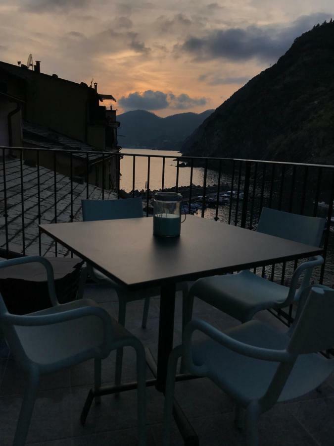 Mada Charm Apartments Terrace&Carugio ヴェルナッツァ エクステリア 写真