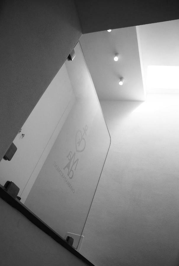 Mada Charm Apartments Terrace&Carugio ヴェルナッツァ エクステリア 写真