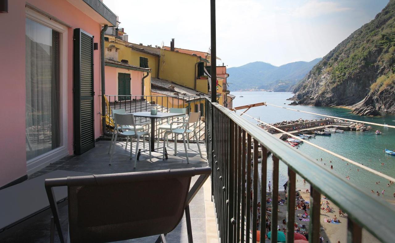 Mada Charm Apartments Terrace&Carugio ヴェルナッツァ エクステリア 写真